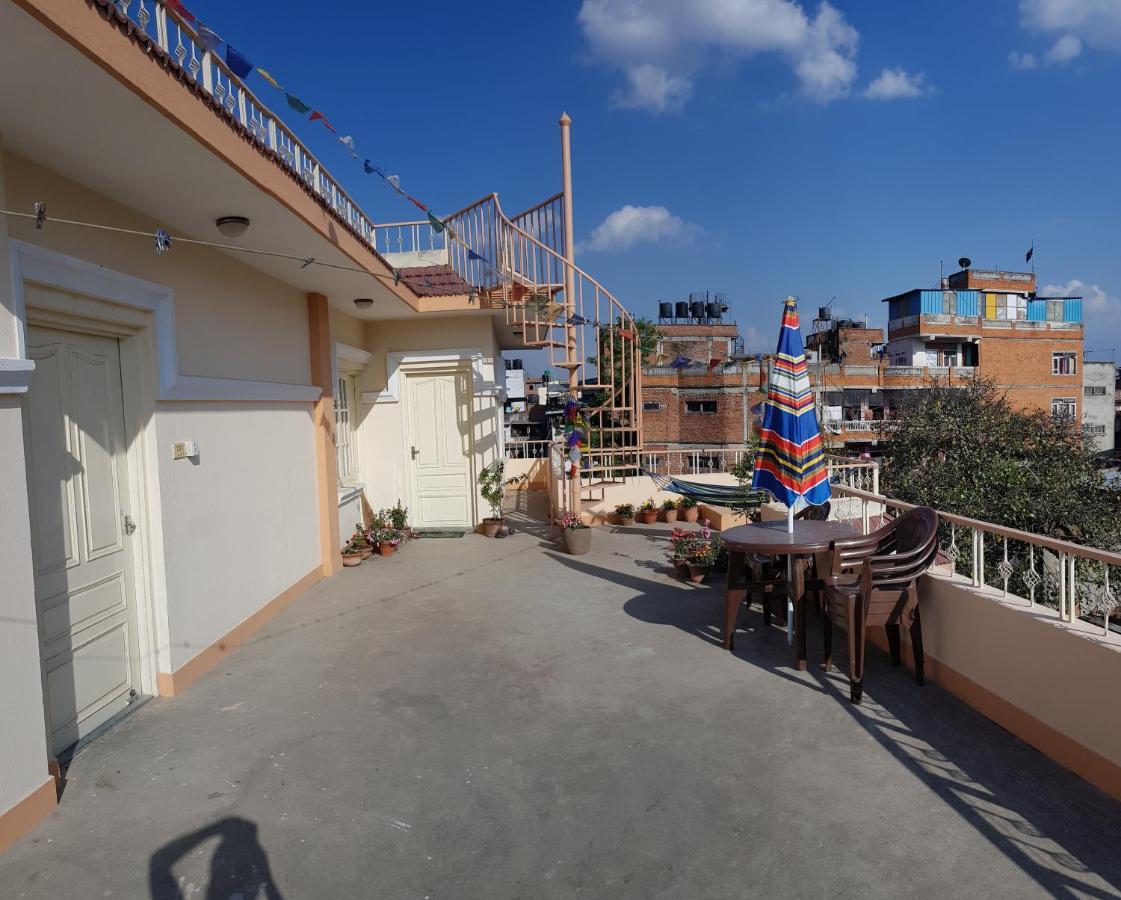 Rooftop Studio And 2Bhk Apartments In Kathmandu'S Most Happening Place Exterior photo